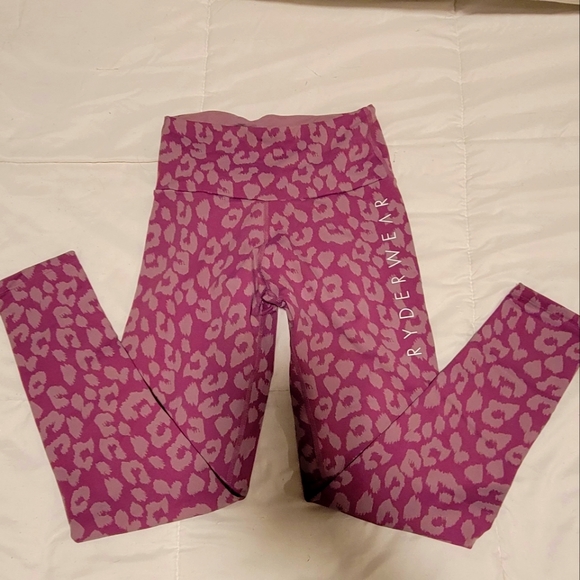 Ryderwear Instinct Scrunch Bum Leggings - Picture 3 of 6